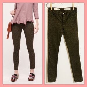 {Anthro} PILCRO Serif Olive Jacquard Jeggings 26